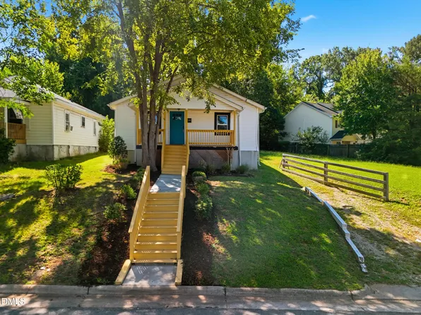1208 Drew St, Durham, NC 27701