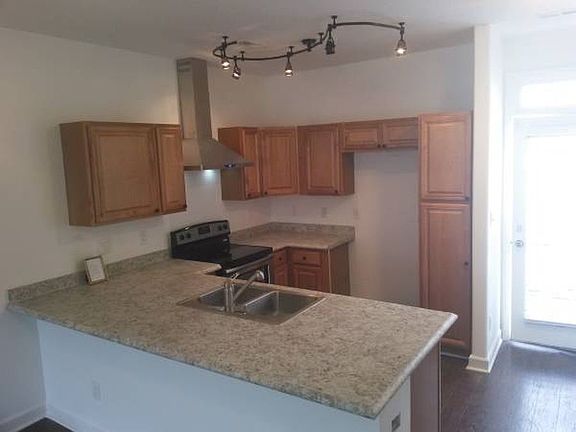 Lots of Counter Space