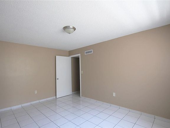 3rd image of 8250 Byron Ave