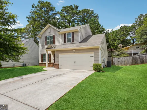 4212 Stilwell Dr, Rex, GA 30273