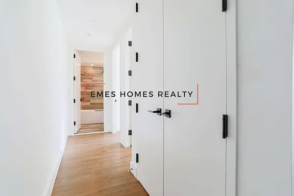 Rented by Emes Homes Realty LLC | media 11