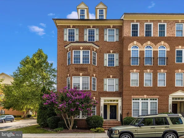 3661 Spring Hollow Ln #3661, Frederick, MD 21704