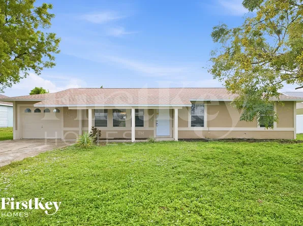 1209 NE 18th Pl, Cape Coral, FL 33909