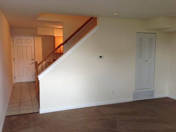 1st image of 4340 Maryland Ave APT 9C