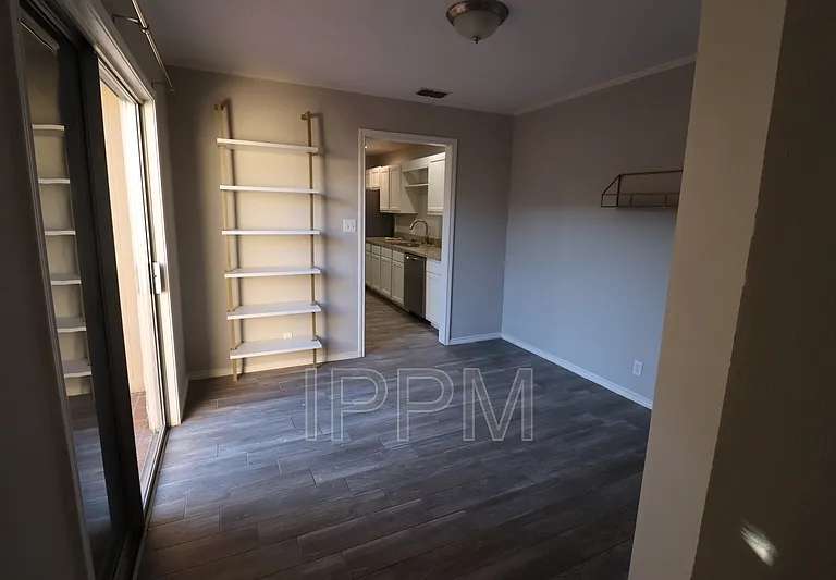 1716 Palm Valley Dr W — Photo 16