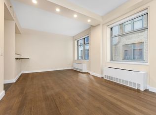 100 W 58th St APT 12A, New York, NY