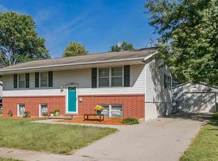 3028 Raven St, Iowa City, IA 52245