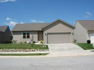 1925 Rambling Rose Ln, Mishawaka, IN 46544