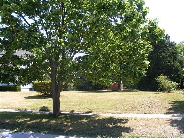 1st image of N Emily St
