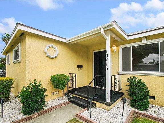 2nd image of 10413 Renoa Ave