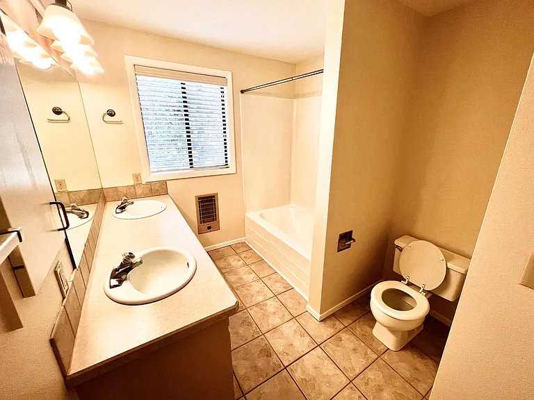 2112 NW Harriman St — Photo 10
