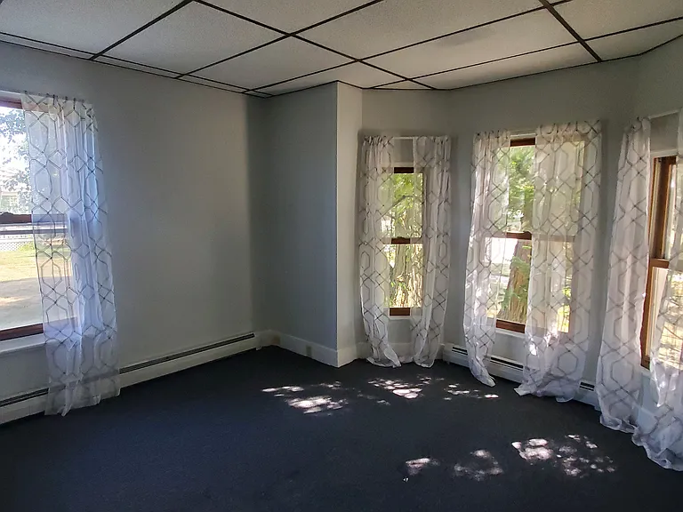 749 Union St #1 — Photo 12