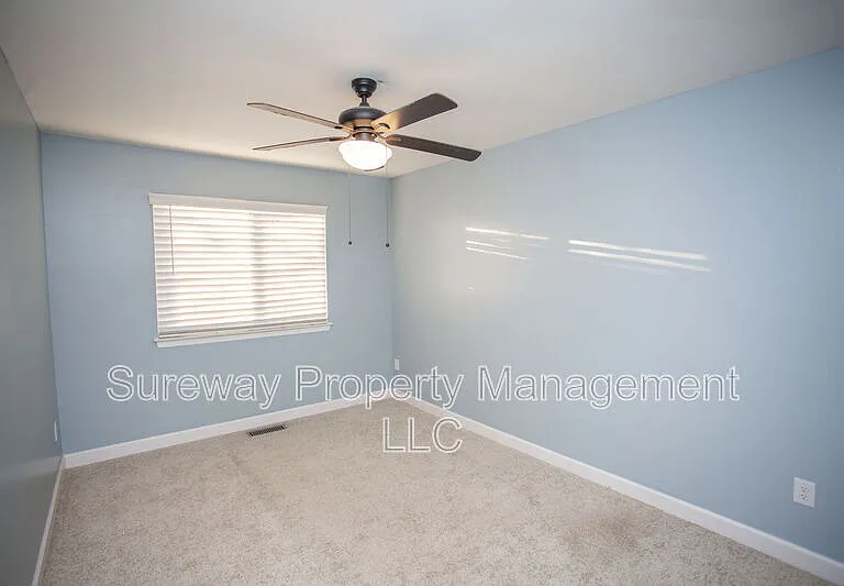 7 Curry Ct — Photo 41