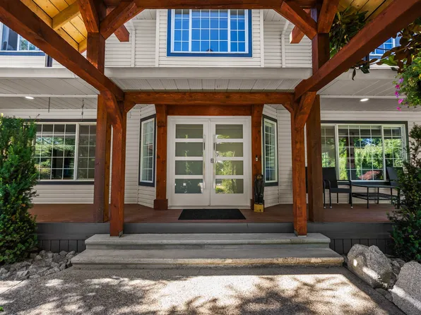 28675 98th Ave, Maple Ridge, BC V2W 1K9