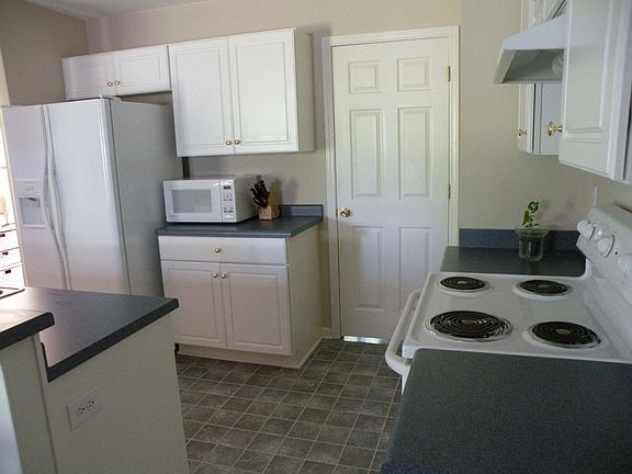 Included in the sale are the kitchen appliances: fridge, dishwasher, oven