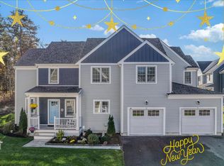 12 Drum Dr, Plymouth, MA 02360