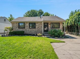 24752 Cottrell Rd, Harrison Township, MI 48045