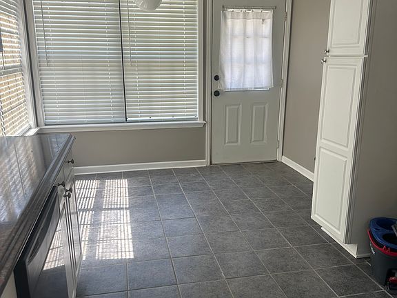 4th image of 3223 Jack Mann Rd