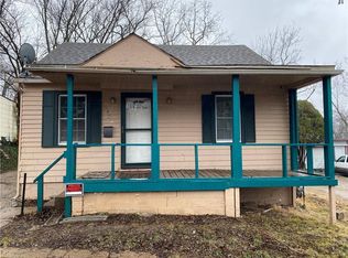 5433 E 27th St, Kansas City, MO 64128
