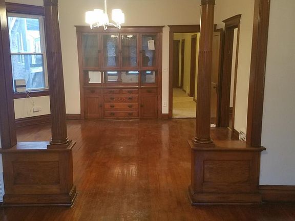 5th image of 704 N Central Park Ave #1