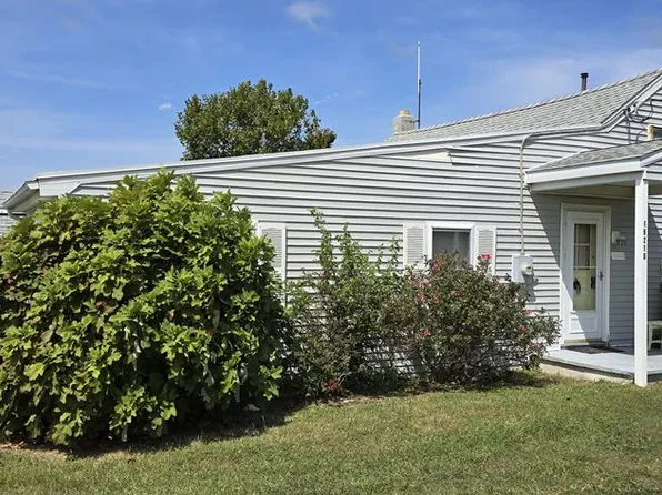 16210 Smith Beach Rd, Eastville, VA 23347