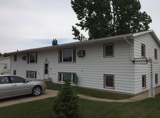 1402 3rd Ave NW APT 3, Mandan, ND 58554