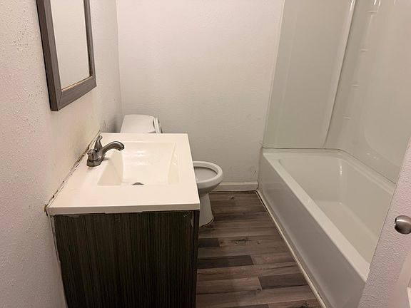 5th image of 6642 Kernel St