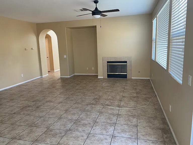 14684 Tilden Ln — Photo 29