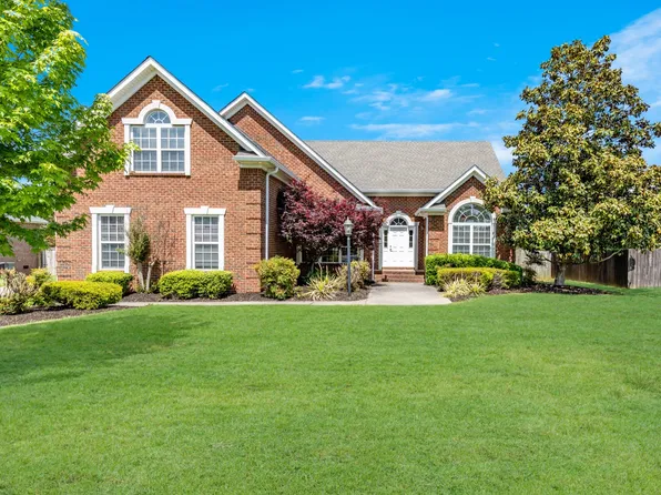 1006 John Hood Dr, Rockvale, TN 37153