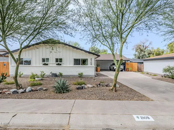 2109 W BERRIDGE Lane, Phoenix, AZ 85015