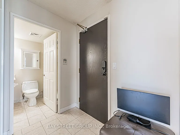 23 Hollywood Ave #3802 — Photo 5