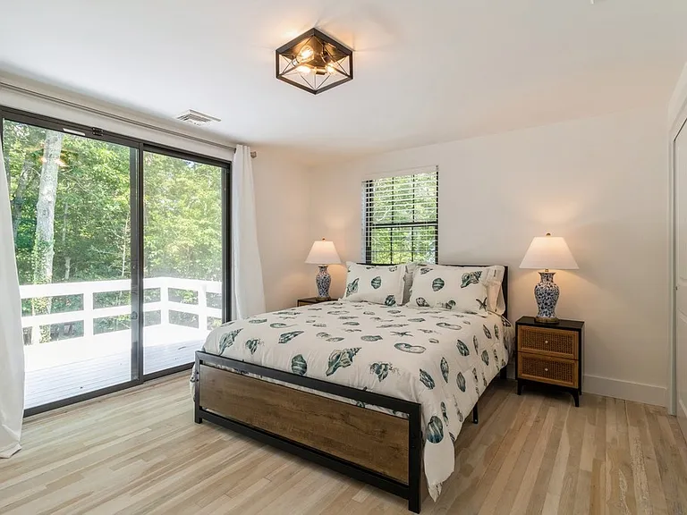 44 Lion Head Rock Rd — Photo 21