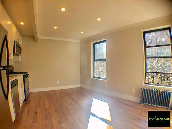 2nd image of 80 Fort Washington Ave APT 37
