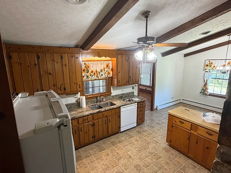 11133 Cedar Ln — Photo 9