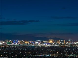 637 Majestic Rim Dr, Henderson, NV 89012