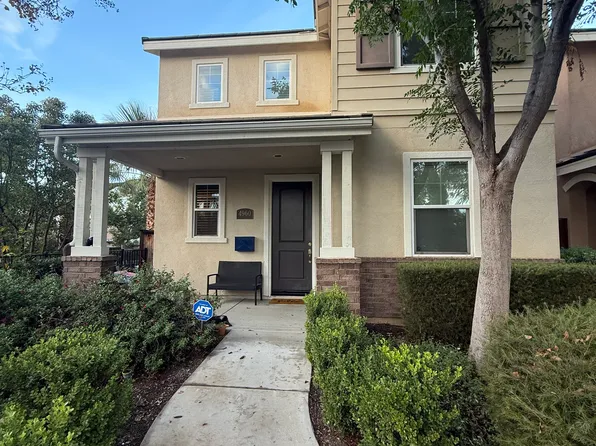 4960 Cedarbrook Ln, Riverside, CA 92504