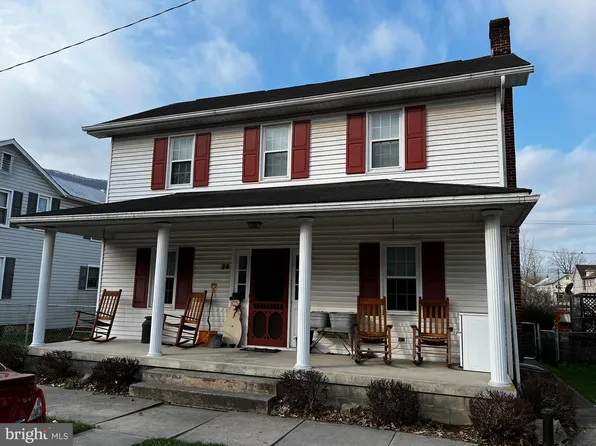 34 Church St, Reedsville, PA 17084
