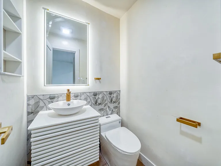 2617 E Morningside St — Photo 4