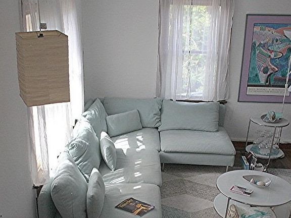 3rd image of 24 Huron St