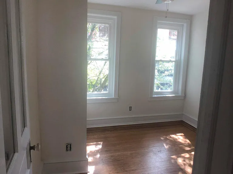 5326 Addison St — Photo 21