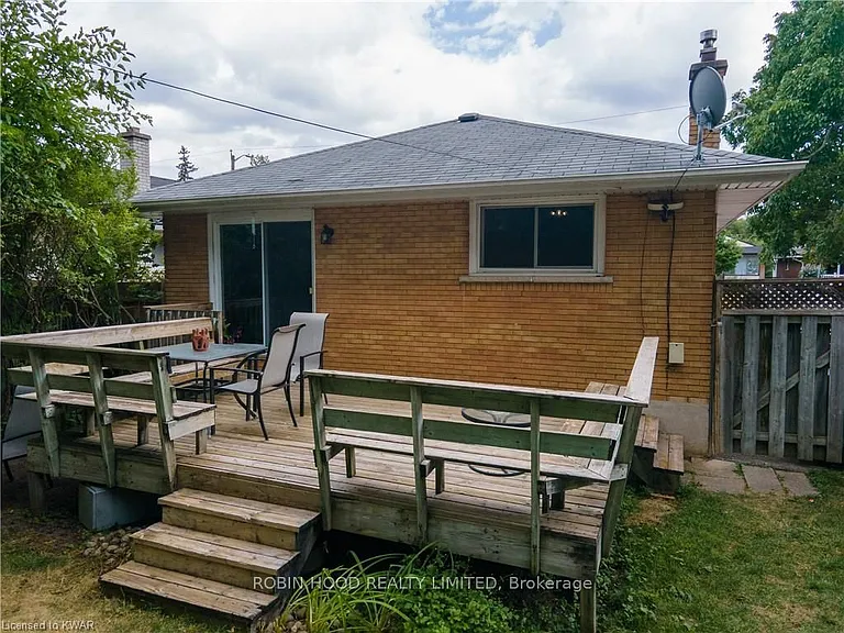 40 Winslow Dr #1 — Photo 14
