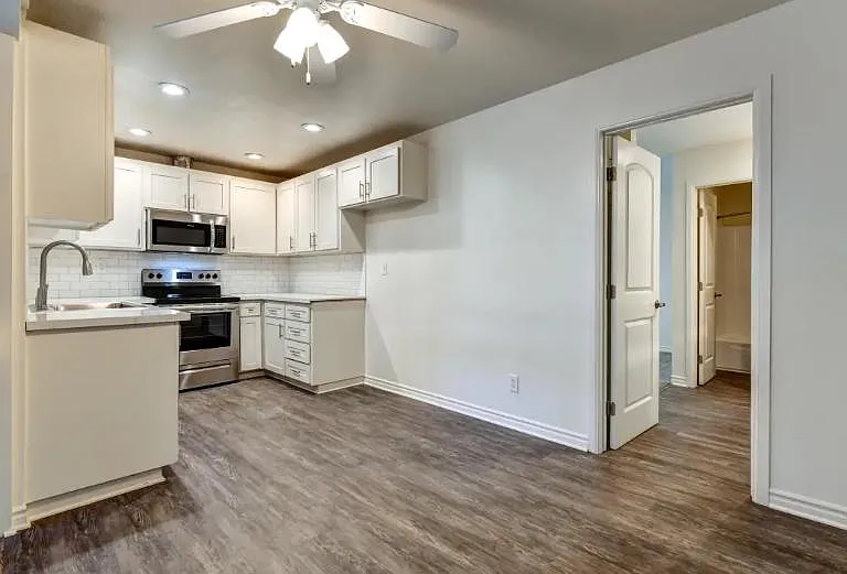 Westmont Apartment Homes — Photo 14