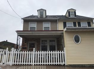 320 Dorrance St, Bristol, PA 19007