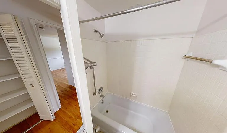 2824 Page Ave #ENTIRE — Photo 8