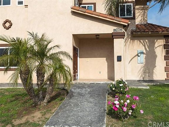 4th image of 12202 S La Cienega Blvd