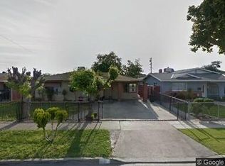 2461 S Holloway Ave, Fresno, CA 93725