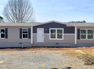 114 Peakswood Dr, Thaxton, VA 24174