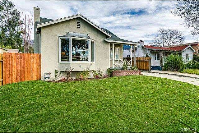 1st image of 139 W Calaveras St
