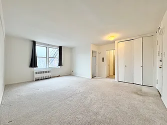 142-27 Barclay Avenue