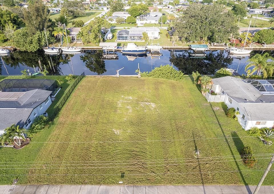 1st image of 132 BALDWIN COURT SE LOT 619